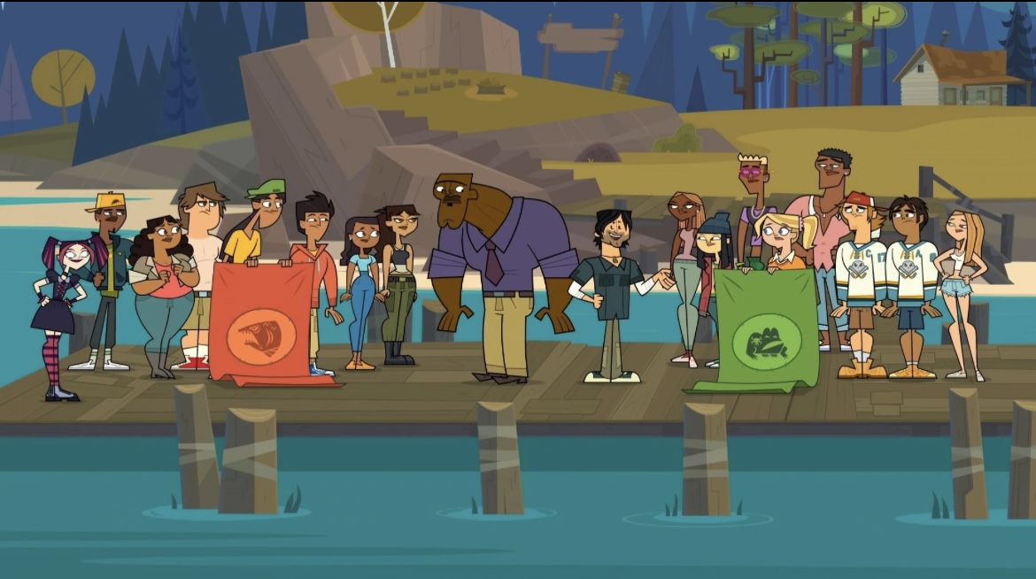 The new teams forming on the dock in S7:E1